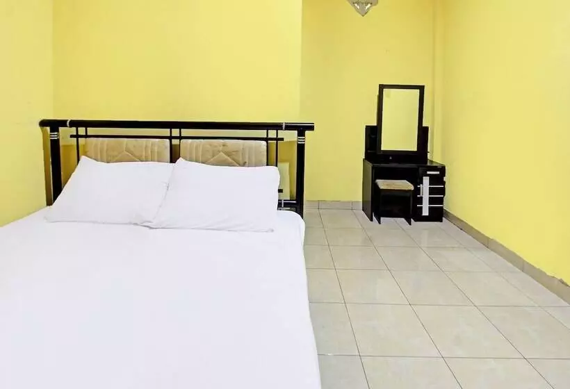 ホテル Spot On 92420 Kos Agi Mataram