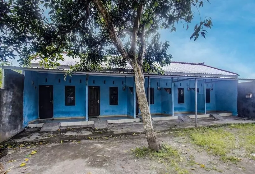 ホテル Spot On 92420 Kos Agi Mataram