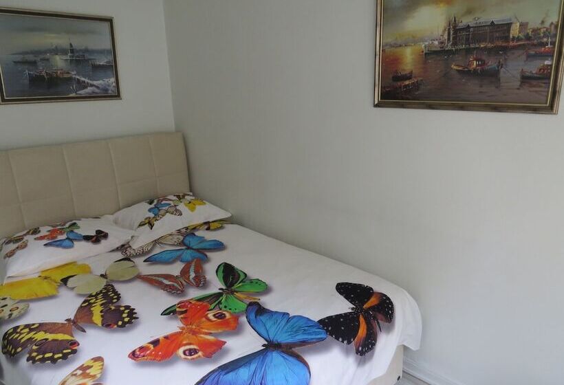 Istanberry Queen Apartments