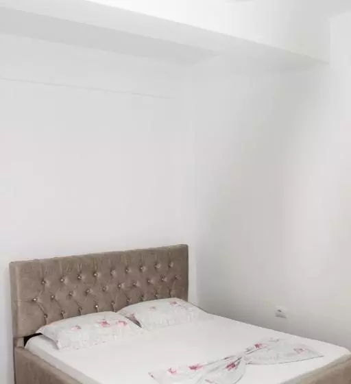 ペンション Leva S Apartments