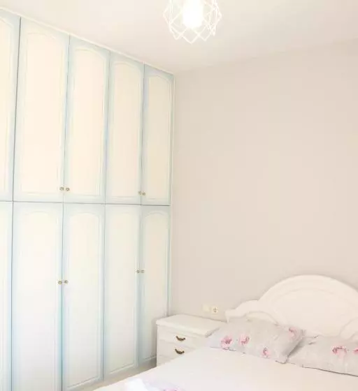 ペンション Leva S Apartments