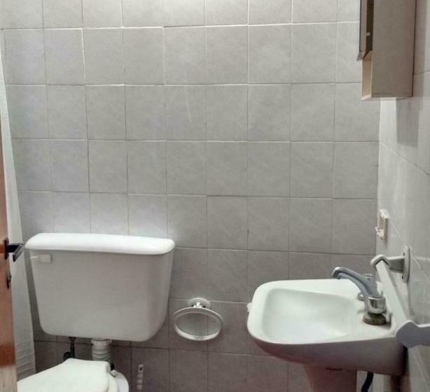 فندق صغير Complejo “el Límite”