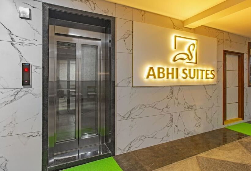 فندق Treebo Abhi Suites, Guntur