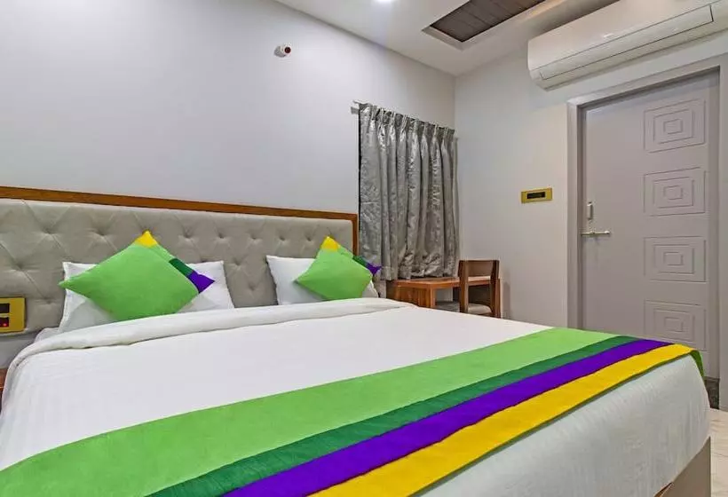 ホテル Treebo Abhi Suites, Guntur