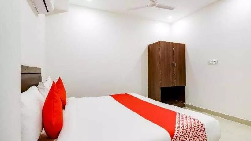 ホテル Oyo 81032 Sagar Hotal