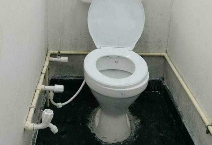 בית מלון כפרי Oyo 81037  Lotus