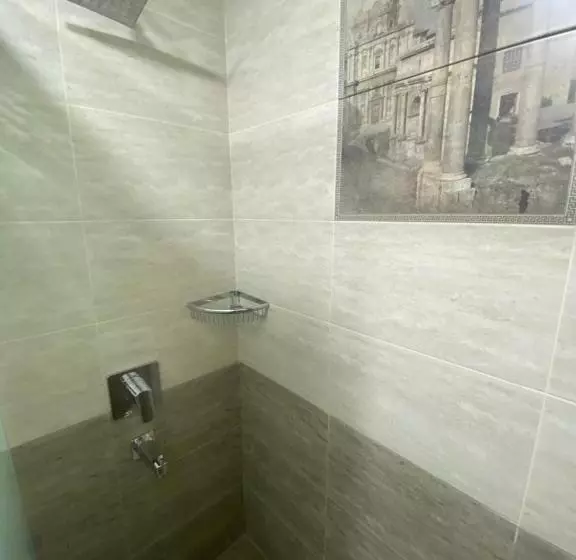 ペンション Anor Guest House