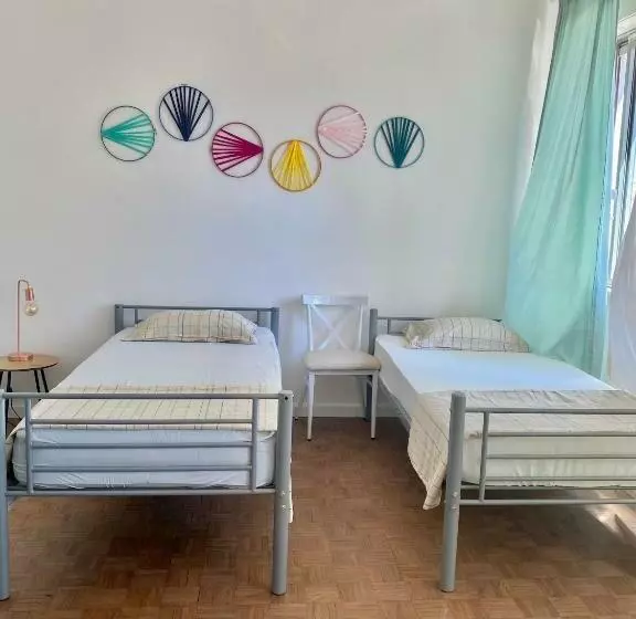 هاستل Barão 35 Guest House