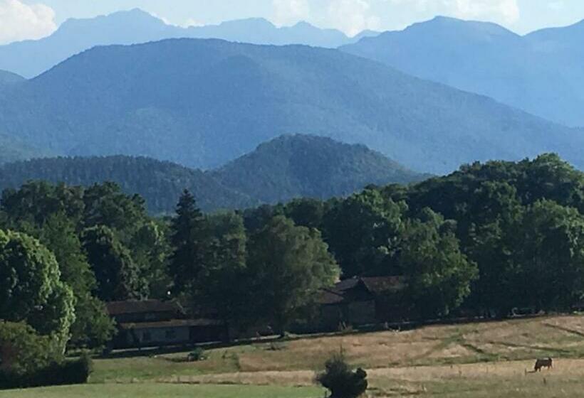 ベッドアンドブレックファースト Earth, Mountains And Snow