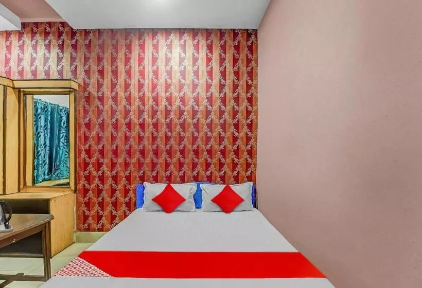 Hotel O Royal