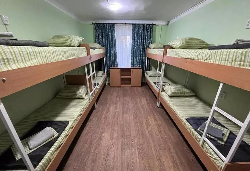 Fox Hostel Kyiv