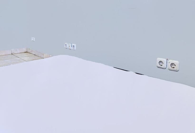 فندق Spot On 92374 Penginapan Rusunawa