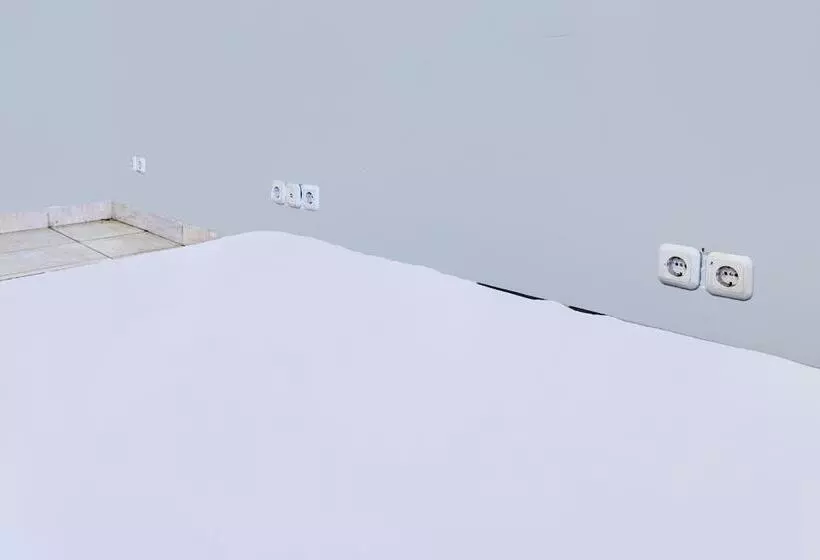 Hotelli Spot On 92374 Penginapan Rusunawa