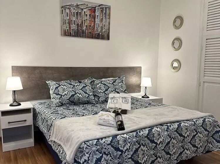 ペンション Casa Balthazar Hostel