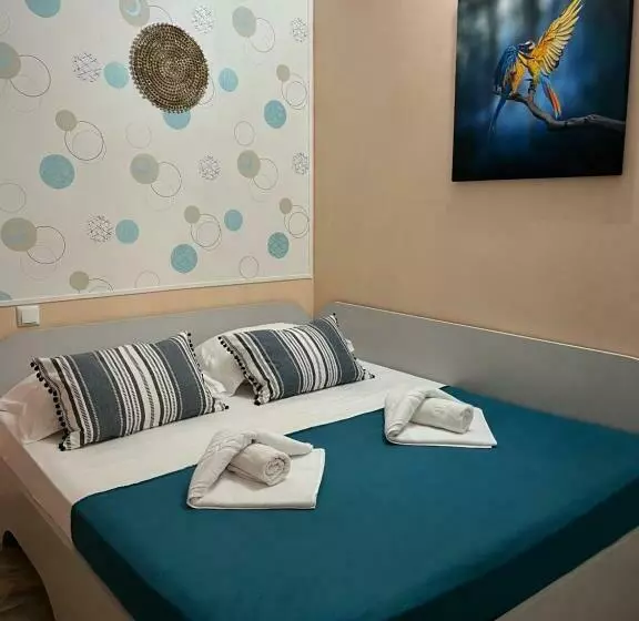 Majatalo Vila Crinis