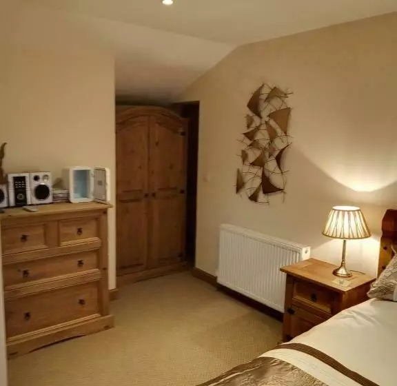 Aamiaismajoitus (B&B) Deuglawdd