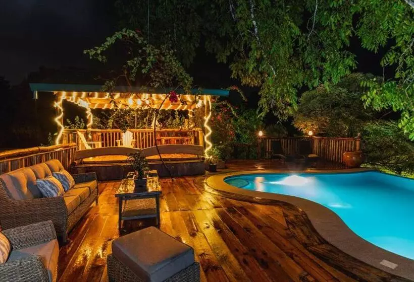 هتل Hacienda La Norma Boho Boutique