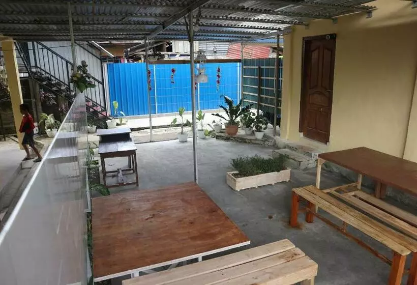 Majatalo Tange Guest House