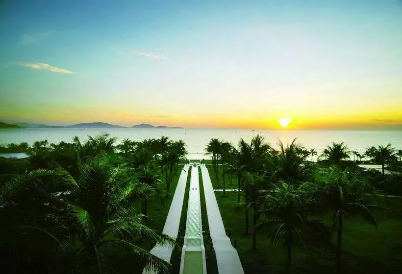 Fusion Resort Cam Ranh  All Spa Inclusive