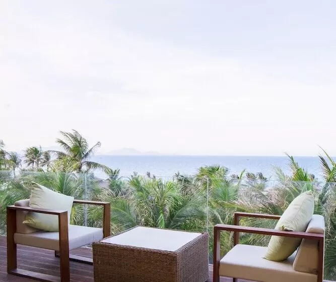 Fusion Resort Cam Ranh  All Spa Inclusive