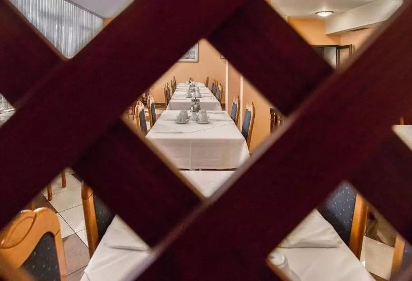 Отель Carlstadt