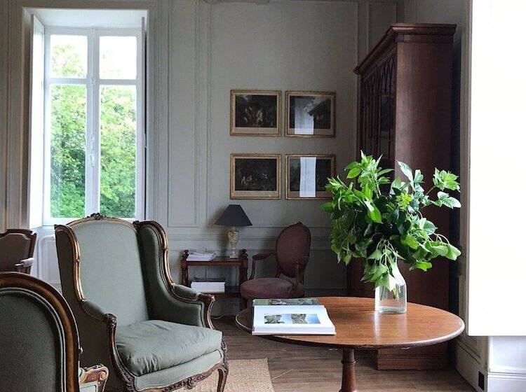 בית מלון כפרי Château De La Tour