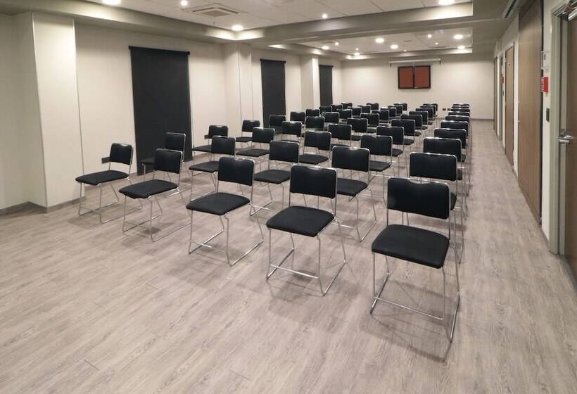 Otel City Express By Marriott Piedras Negras