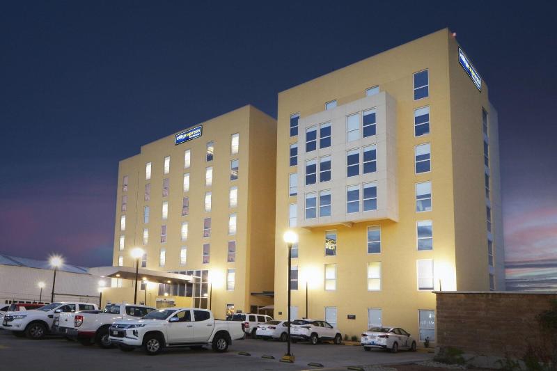 Otel City Express By Marriott Piedras Negras