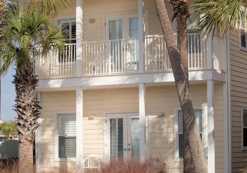 בית מלון כפרי Club Wyndham Beach Street Cottages