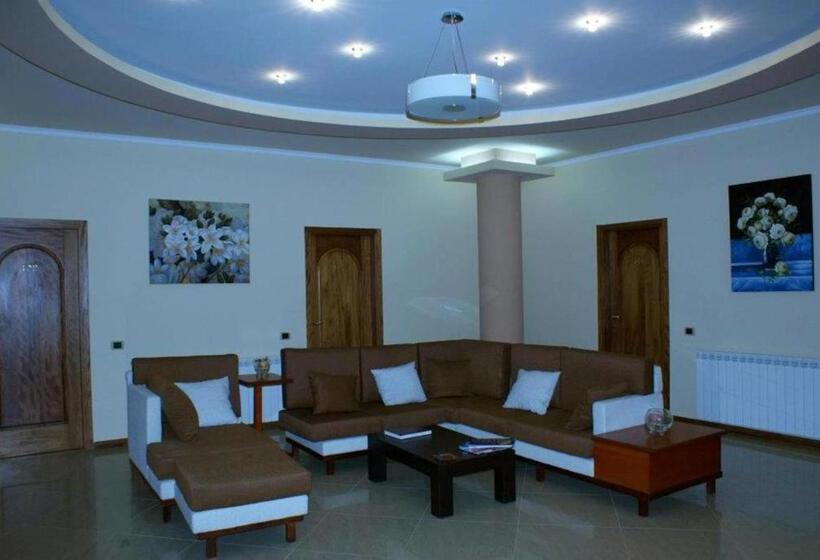 酒店 Colombo Elbasan