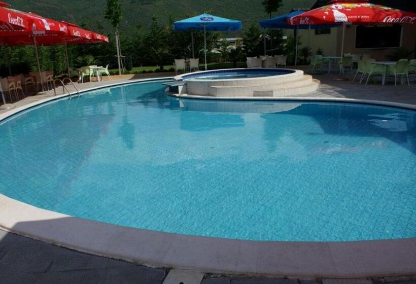 酒店 Colombo Elbasan