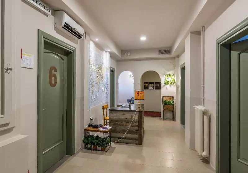 Hotelli Florence Dome