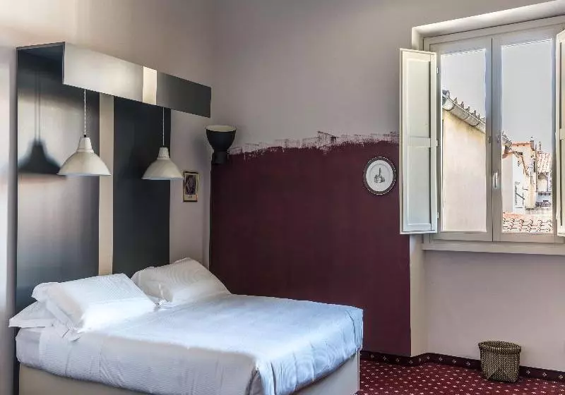 Hotelli Florence Dome