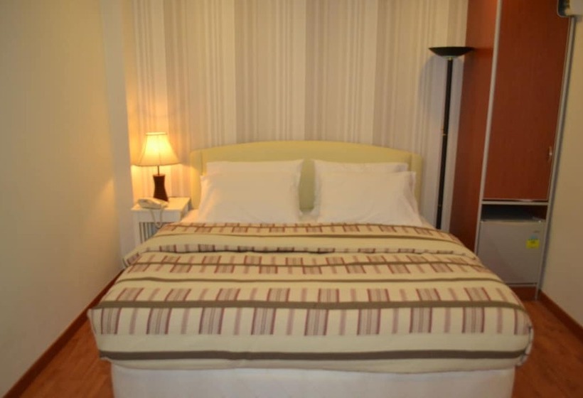 هتل Golden Suites