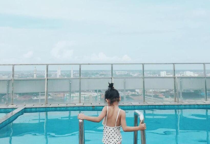 Harris Hotel Pontianak