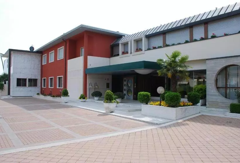 ホテル La Pergola