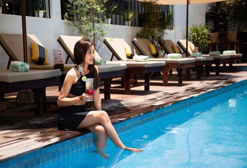 Hotel Popular Residence