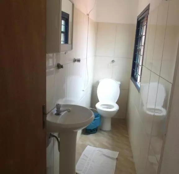 Hotelli Pousada Edson