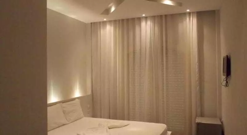 בית מלון כפרי Royal Blue