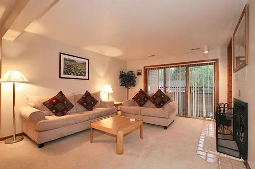 酒店 Swan Mountain Resort