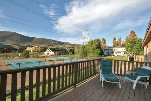 酒店 Swan Mountain Resort