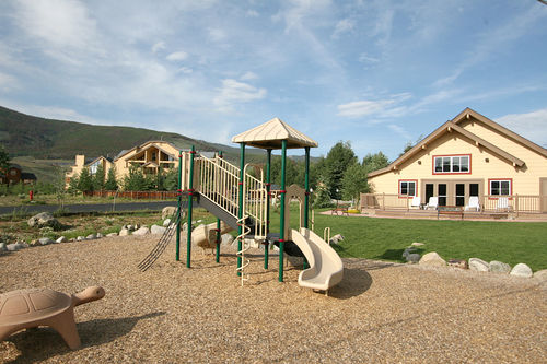 호텔 Swan Mountain Resort