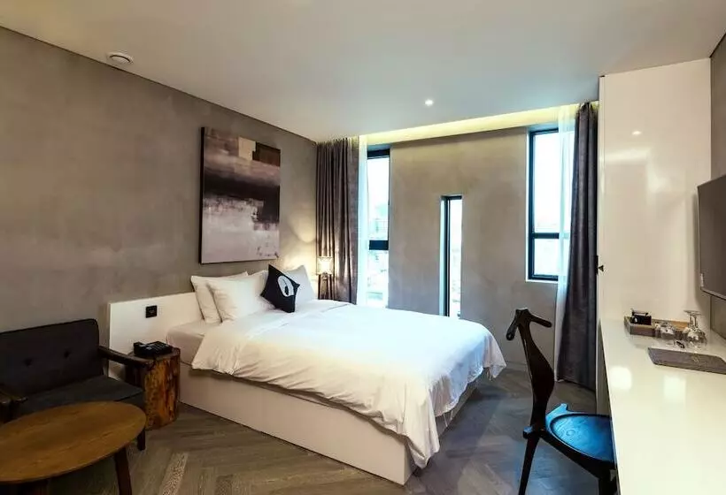 호텔 The Designers Lyj Gangnam Premier