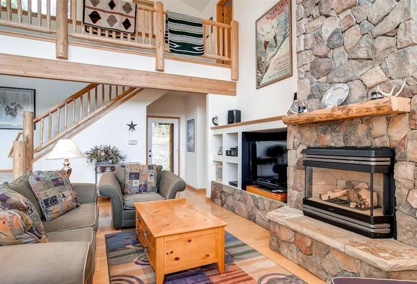 فندق Timber Heights Lodge