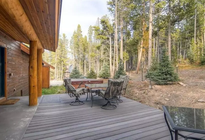 Отель Timber Heights Lodge