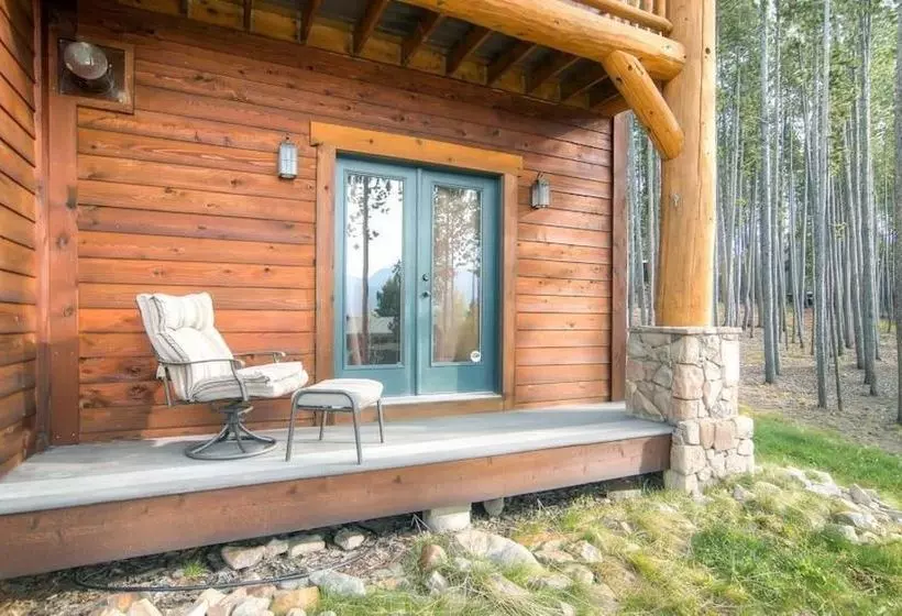 Отель Timber Heights Lodge