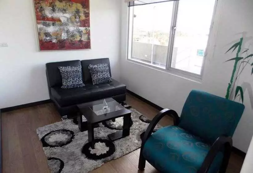 בית מלון כפרי Valgus