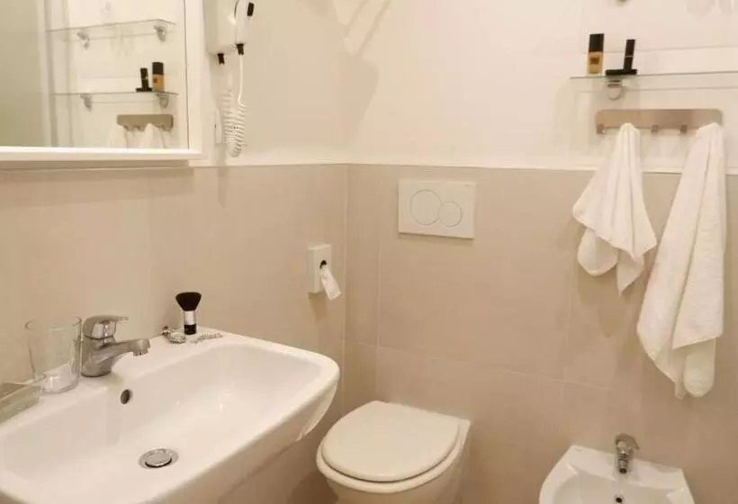 Отель Venezuela