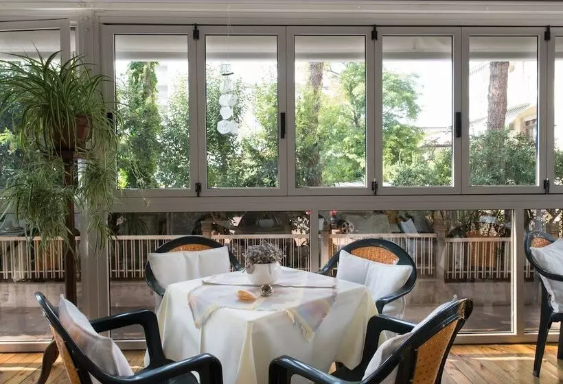 Отель Venezuela