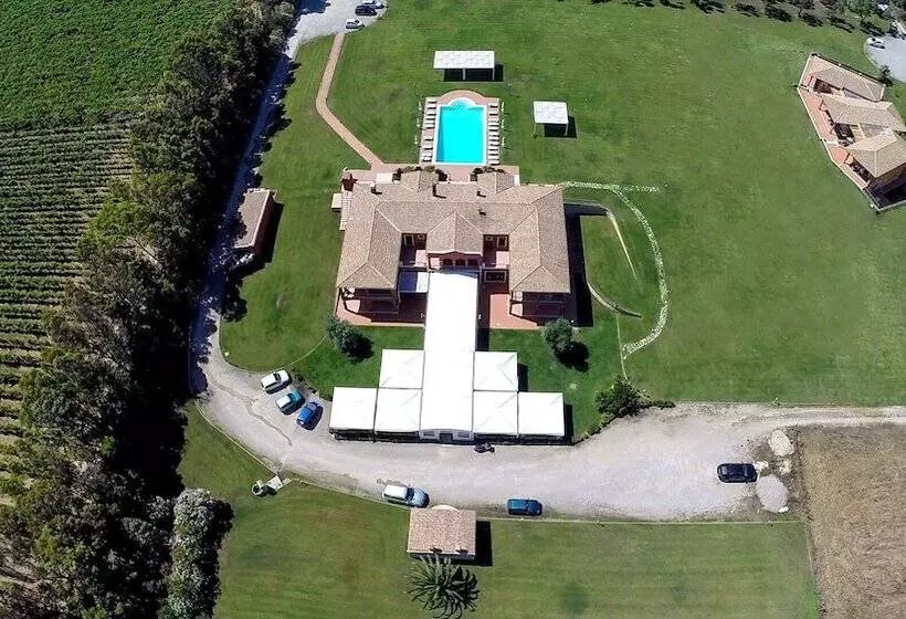 هتل Villa Barbarina Nature Resort